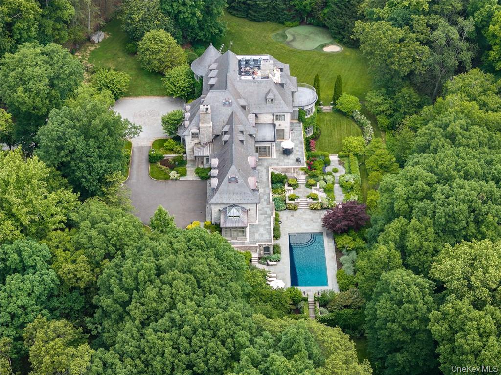 #2 photo, 17 Cowdray Park Drive, Armonk , NY 10504