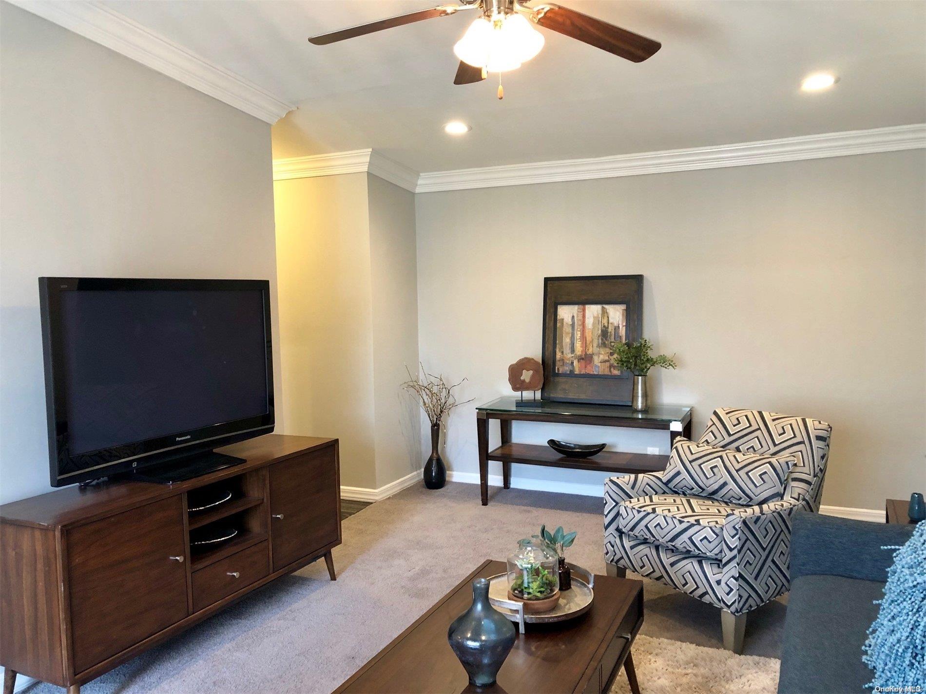 #5 photo, 234 River Avenue, サフォーク郡 Patchogue , NY 11772