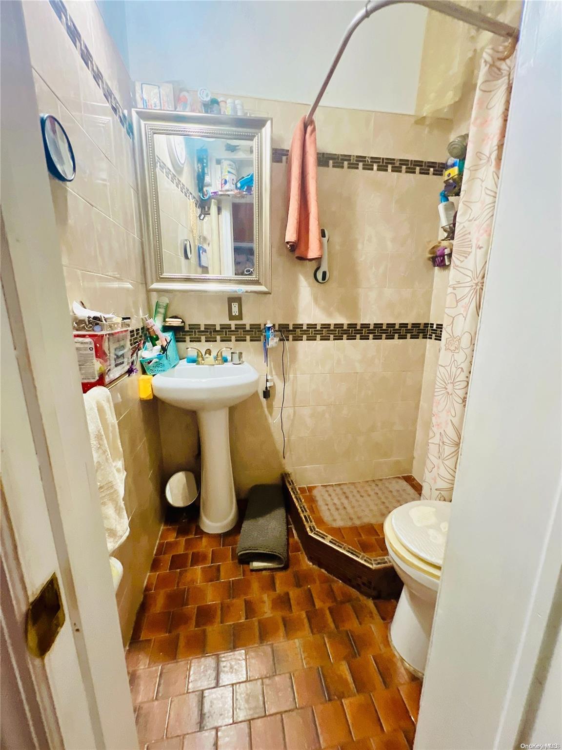 #16 photo, 23-58 38th Street, クイーンズ区 Long Island City , NY 11105