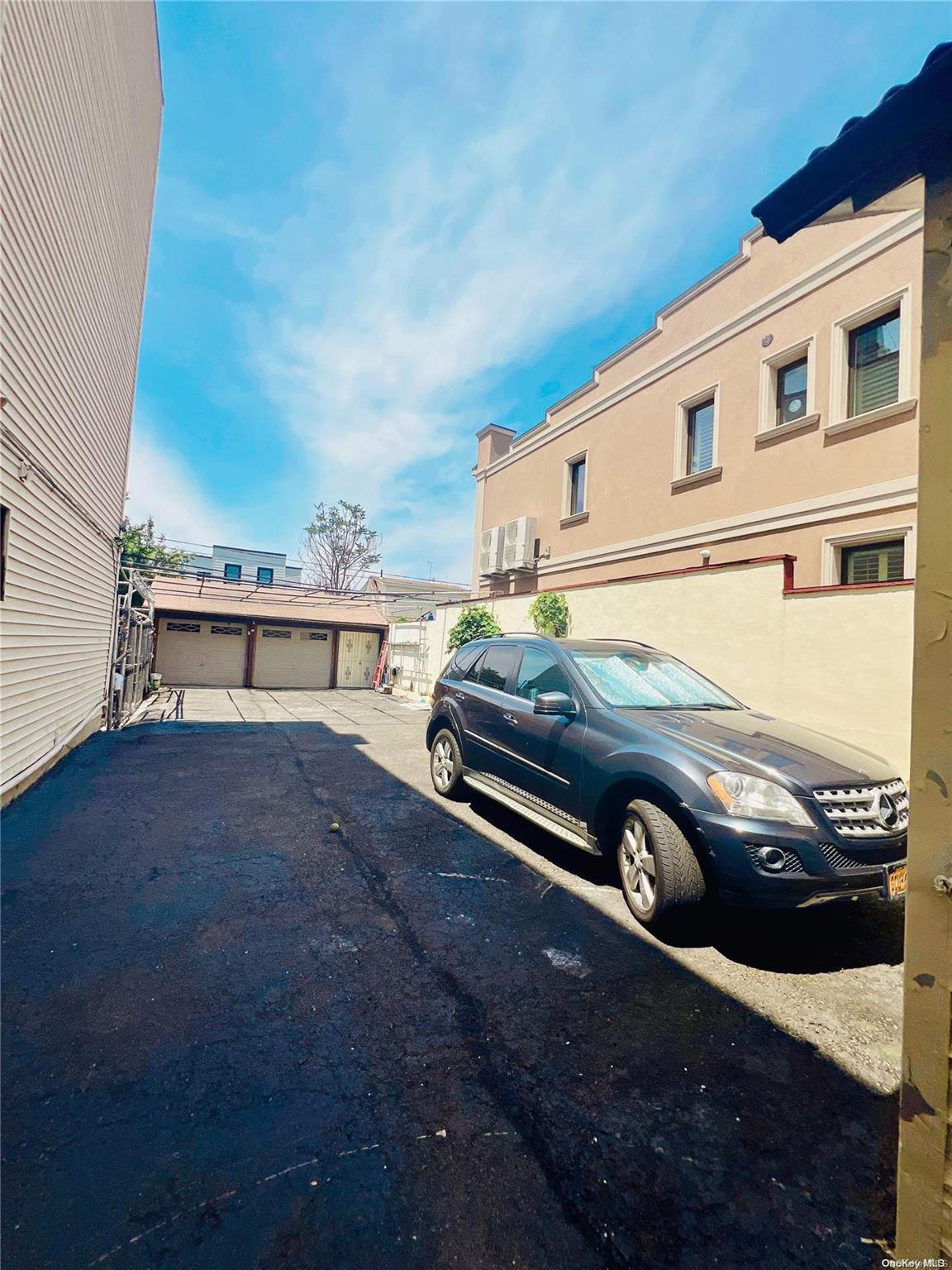 #6 photo, 23-58 38th Street, クイーンズ区 Long Island City , NY 11105