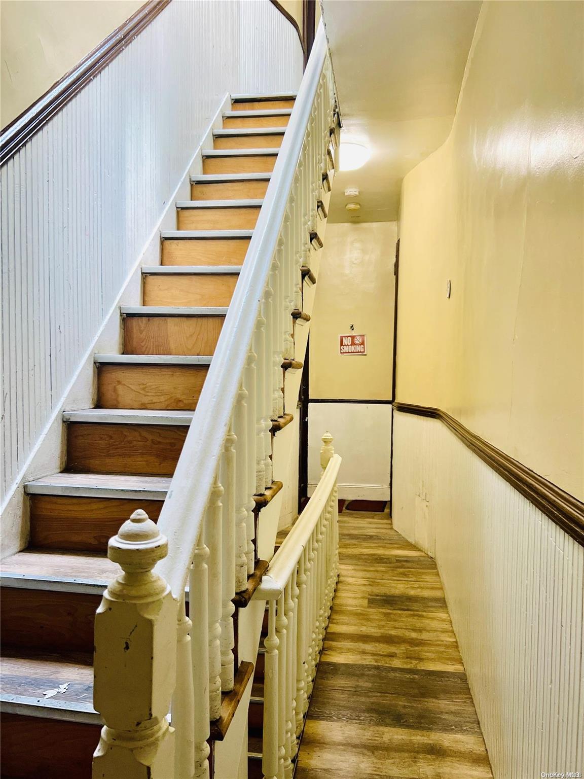 #8 photo, 23-58 38th Street, クイーンズ区 Long Island City , NY 11105