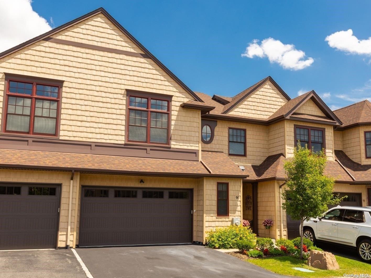 #1 photo, 90 Jims Trail, Bayport , NY 11705