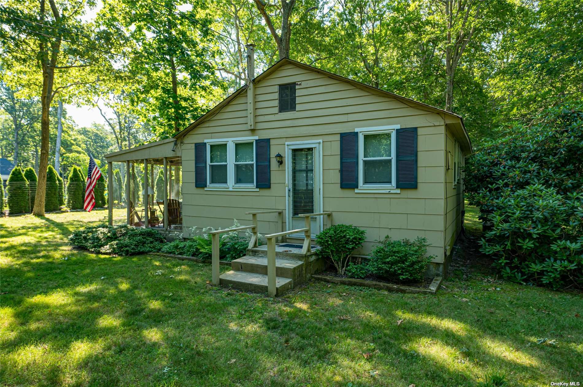 #1 photo, 163 Newtown Road, Hampton Bays , NY 11946