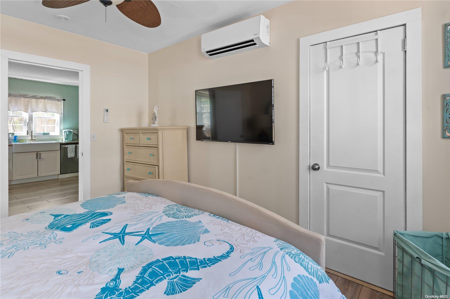 #10 photo, 180 Cottage Walk, Ocean Beach , NY 11770