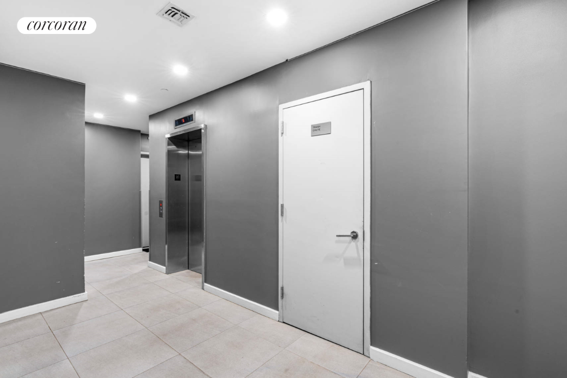 #12 photo, 330 E 119TH Street, マンハッタン East Harlem , NY 10035