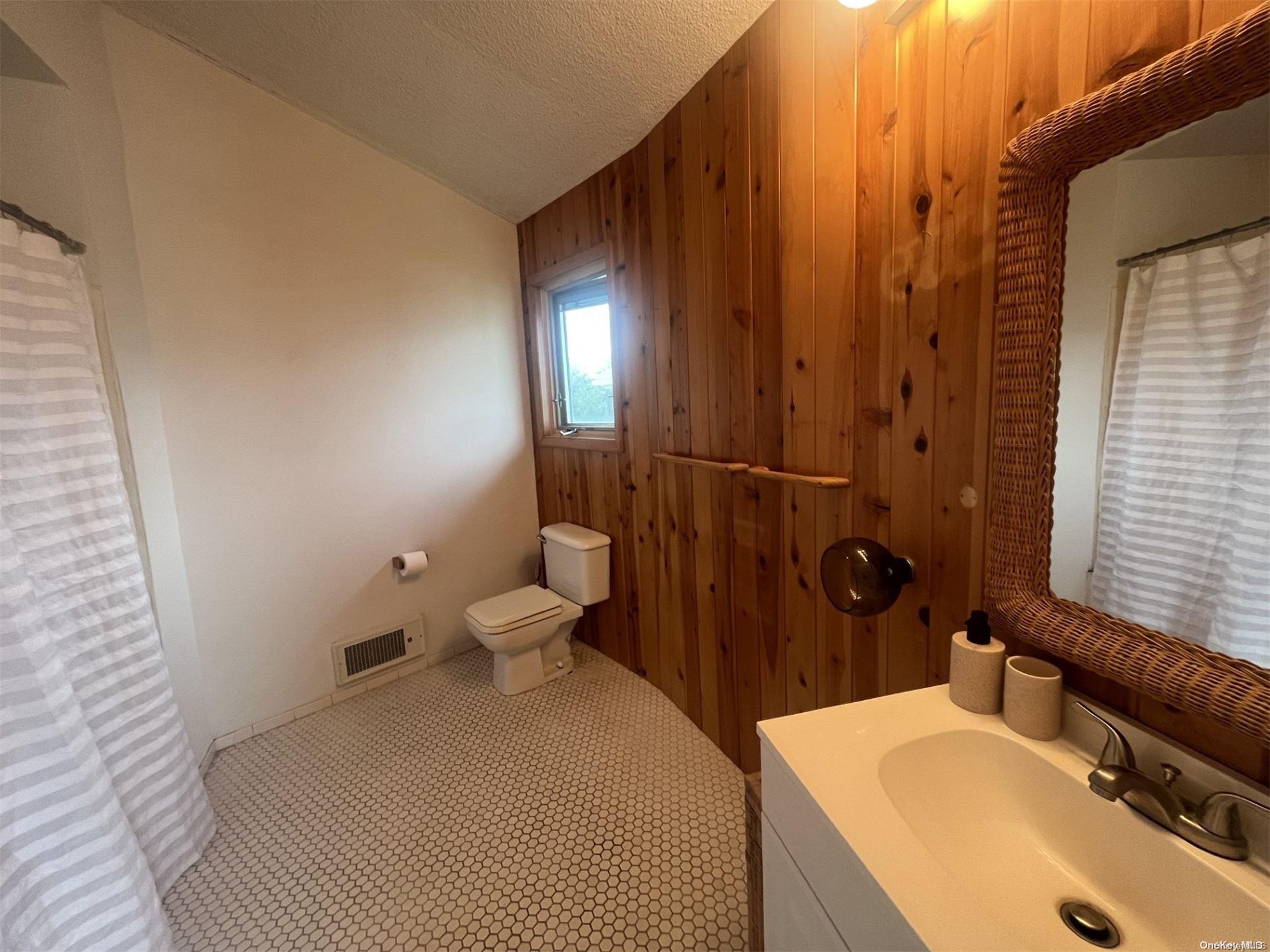 #12 photo, 85 Bungalow Walk, Ocean Beach , NY 11770