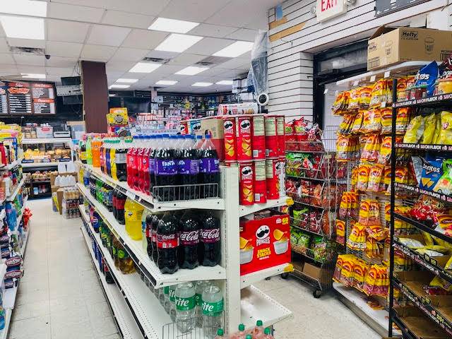 #11 photo, 192 Port Richmond Ave., スタテンアイランド Staten Island , NY 10302