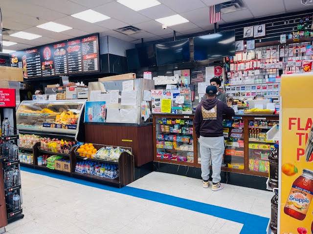 #7 photo, 192 Port Richmond Ave., スタテンアイランド Staten Island , NY 10302