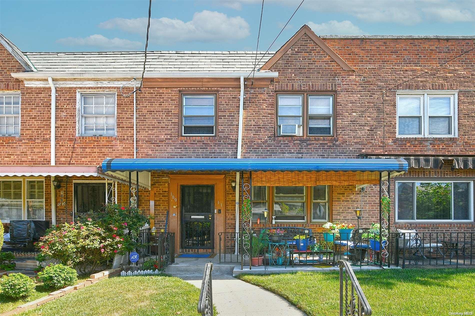 #1 photo, 189-11 114th Drive, Saint Albans , NY 11412