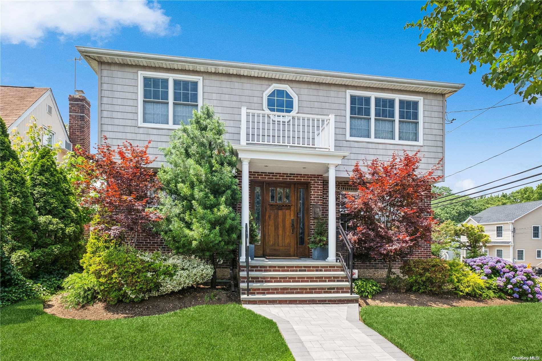 #1 photo, 371 Columbus Parkway, ناسو Mineola , NY 11501