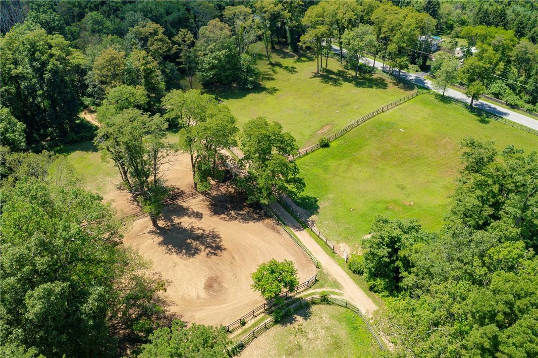 #17 photo, 4 Browning Road, Hyde Park , NY 12538