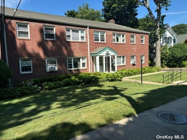 #1 photo, 143 Laurel Avenue, Northport , NY 11768