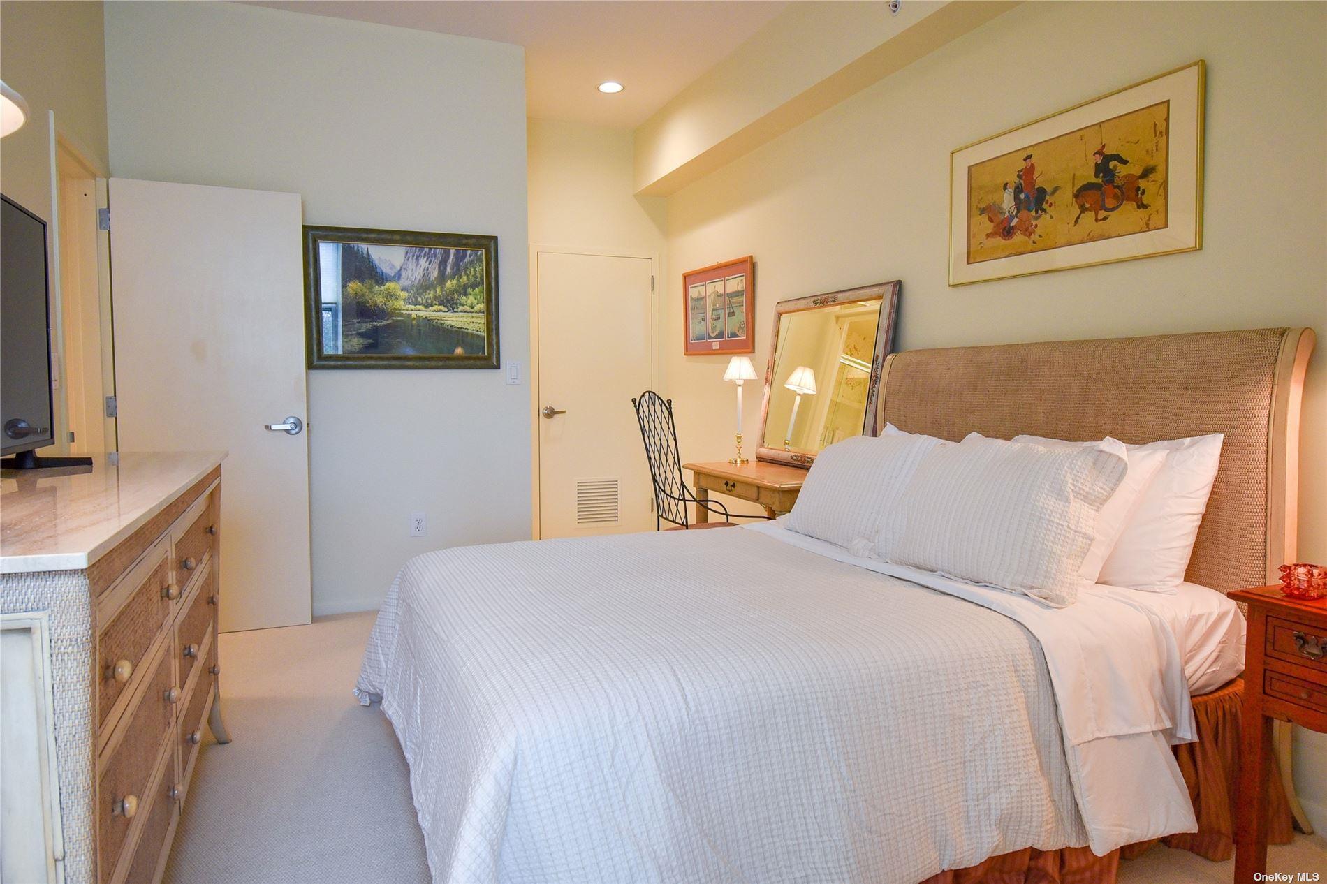 #12 photo, 256 Dune, サフォーク郡 Westhampton Beach , NY 11978