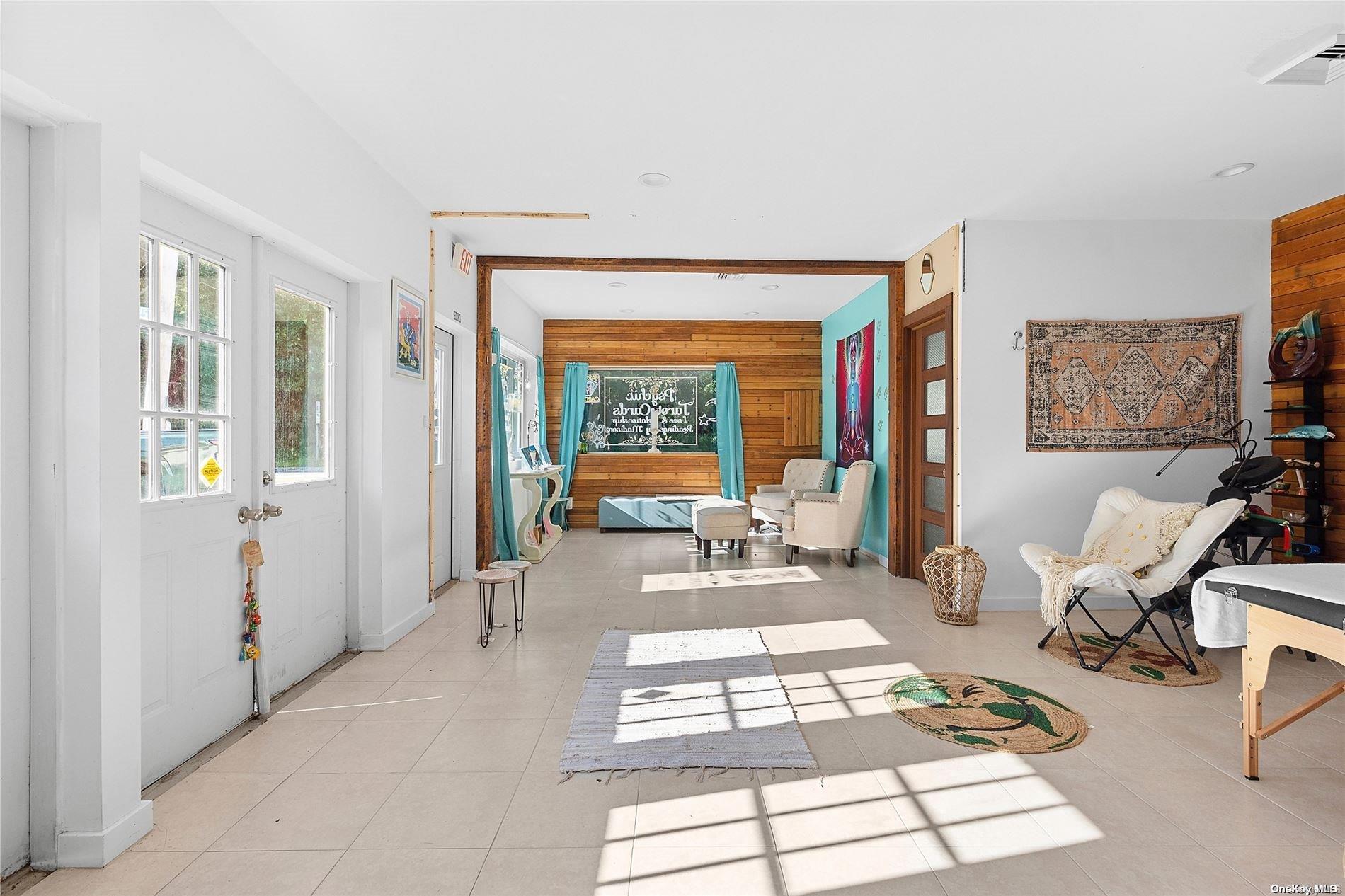 #17 photo, 218 Main Road Rt-25, Aquebogue , NY 11901