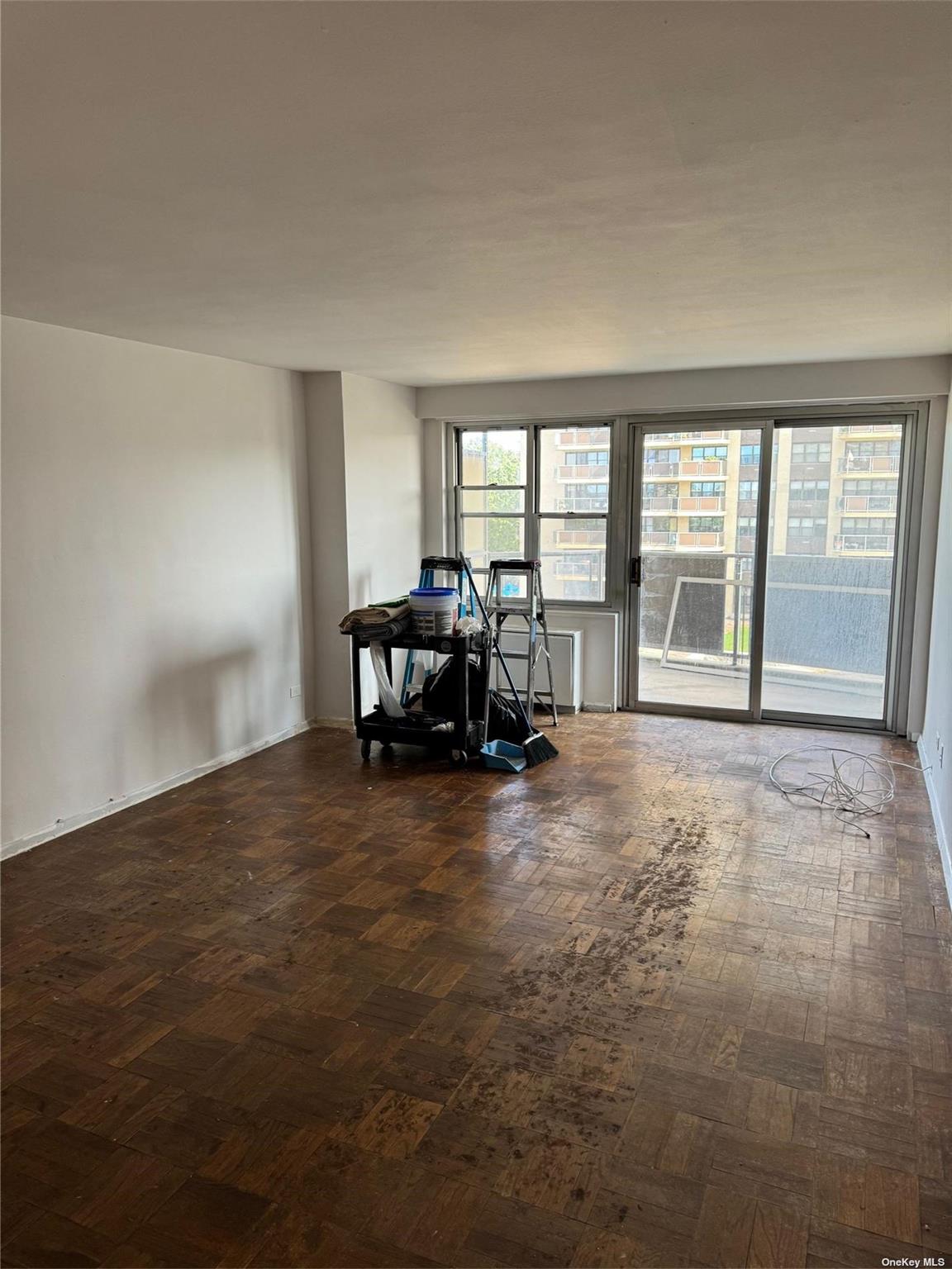 #7 photo, 17-85 215 Street, クイーンズ区 Bayside , NY 11360