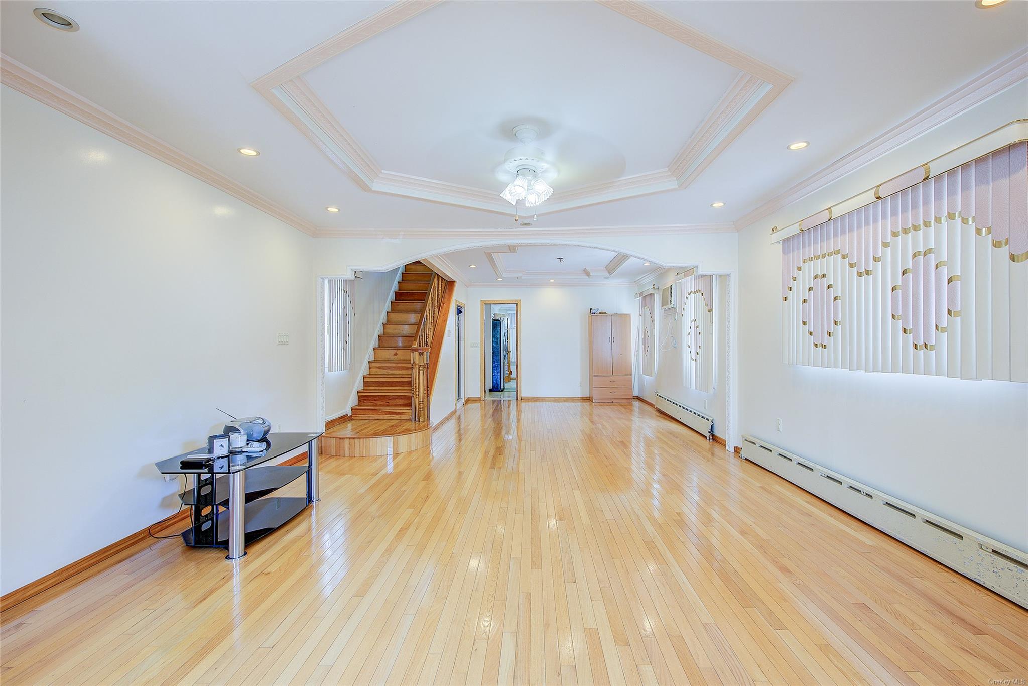 #10 photo, 88-27 196th Street, クイーンズ区 Hollis , NY 11423