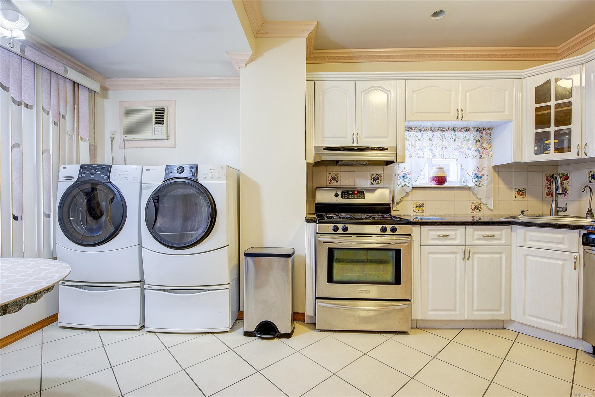 #17 photo, 88-27 196th Street, クイーンズ区 Hollis , NY 11423