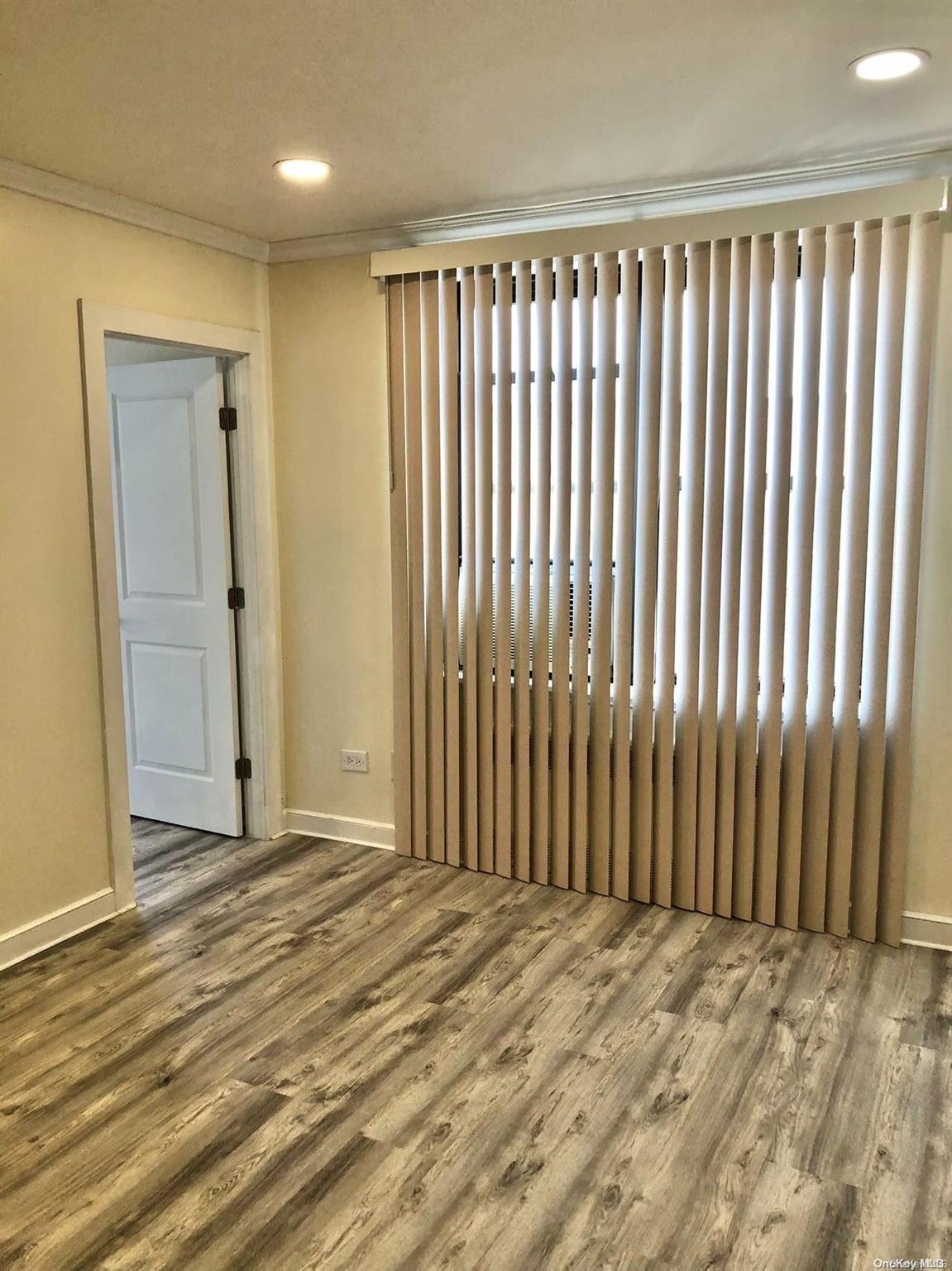 #5 photo, 150-20 71st Ave, クイーンズ区 Flushing , NY 11367