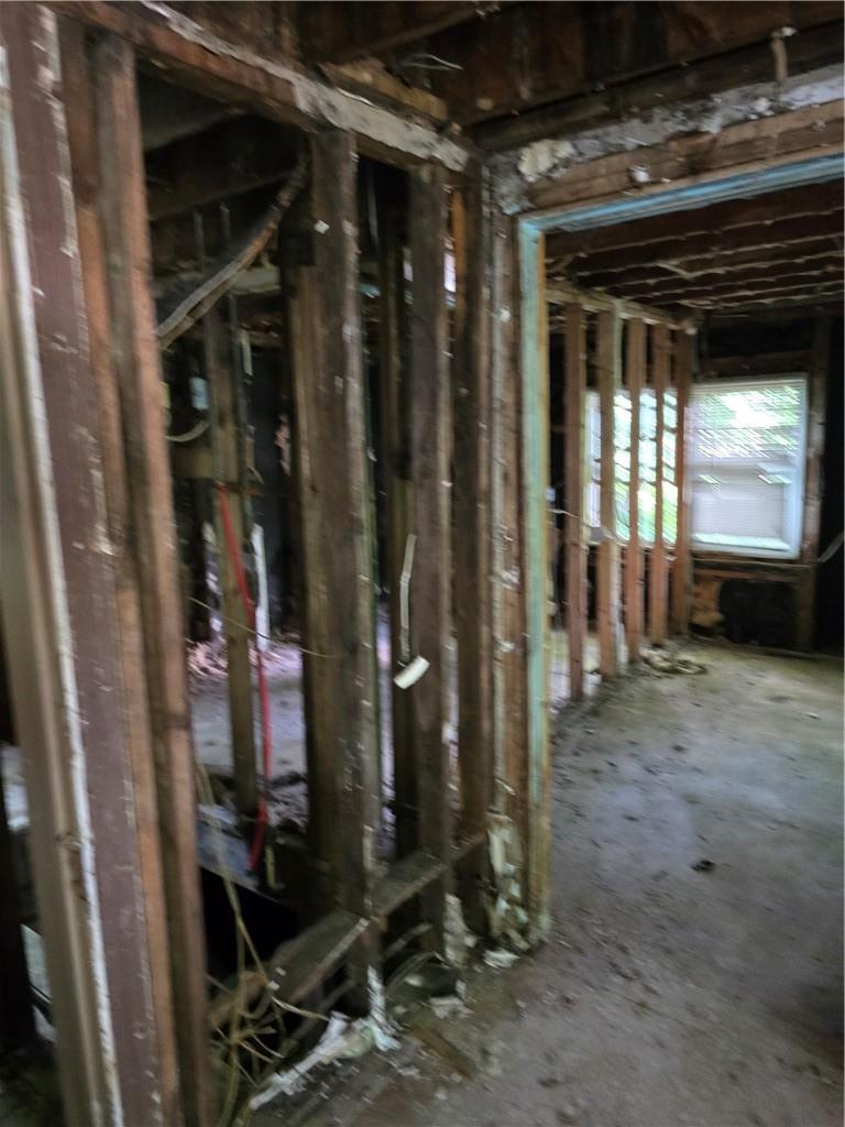 #16 photo, 3523 Us-9w, Highland , NY 12528