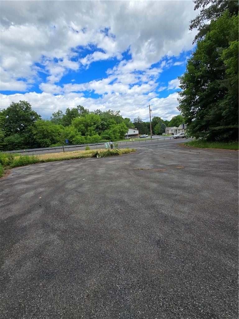#4 photo, 3523 Us-9w, Highland , NY 12528