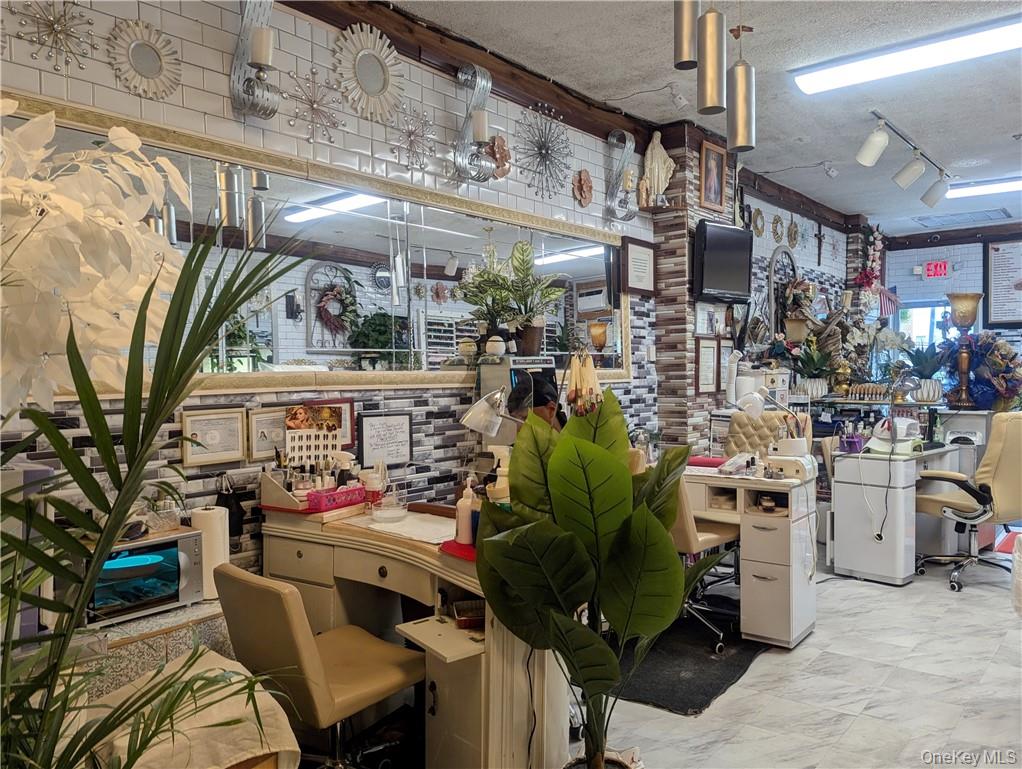 #11 photo, 485 Broadway, Monticello , NY 12701