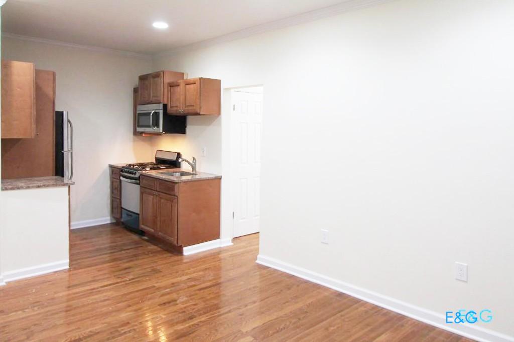 #1 photo, 1 Bennett Avenue, 北曼哈顿 Hudson Heights , NY 10033