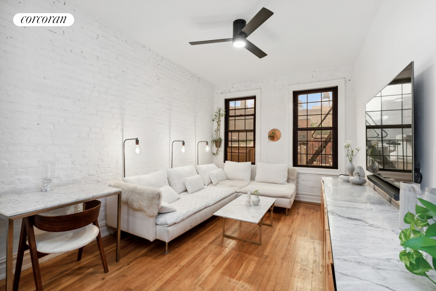 #1 photo, 222 E 82ND Street, Yorkville , NY 10028