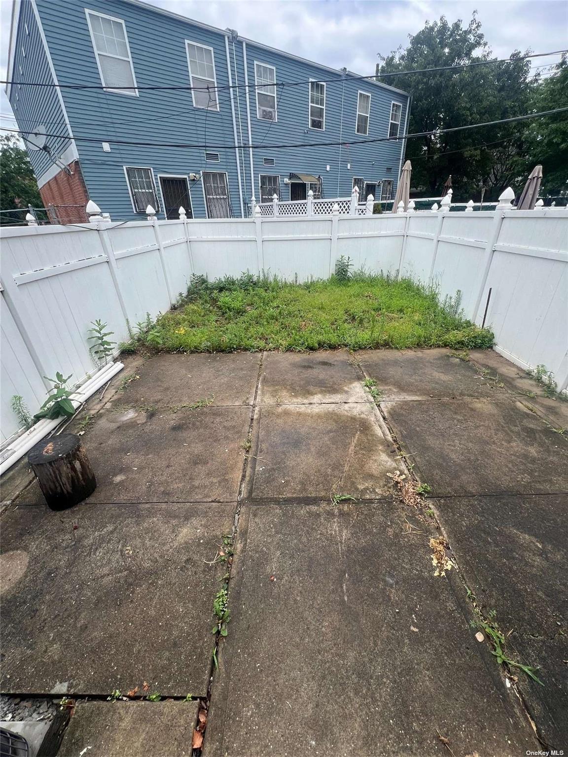 #9 photo, 1825 Linden Boulevard, ブルックリン区 Brooklyn , NY 11207