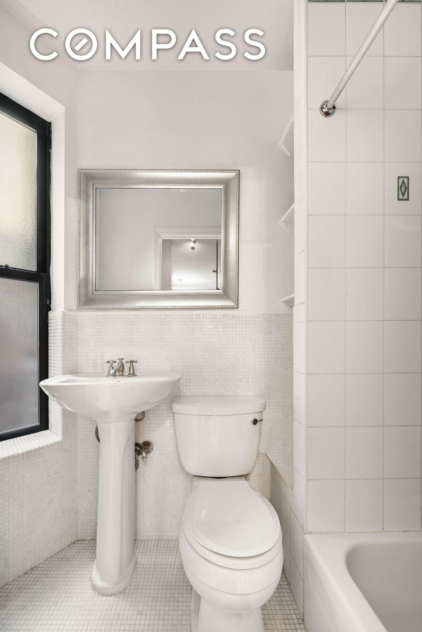 #9 photo, 28 Perry Street, マンハッタン West Village , NY 10014