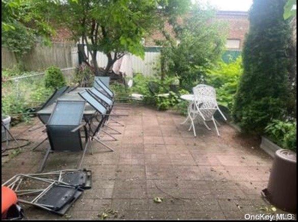 #16 photo, 25-37 48th Street, クイーンズ区 Astoria , NY 11103