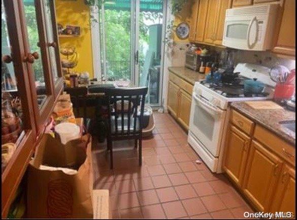 #8 photo, 25-37 48th Street, クイーンズ区 Astoria , NY 11103