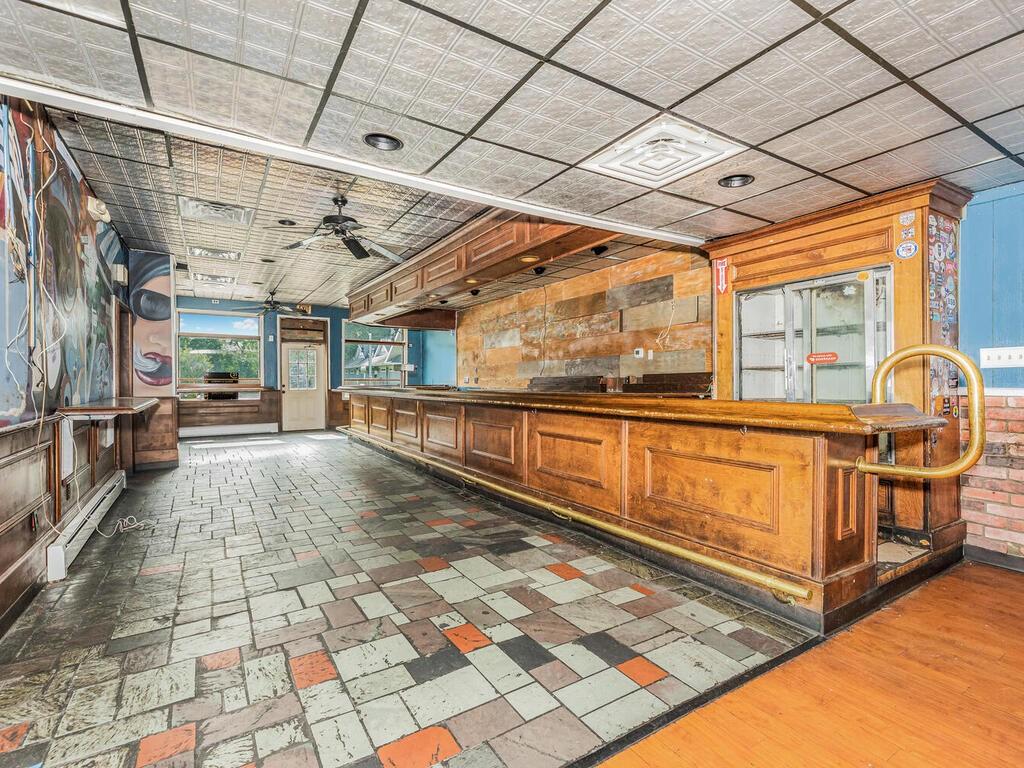 #6 photo, 2557 South Avenue, Wappingers Falls , NY 12590