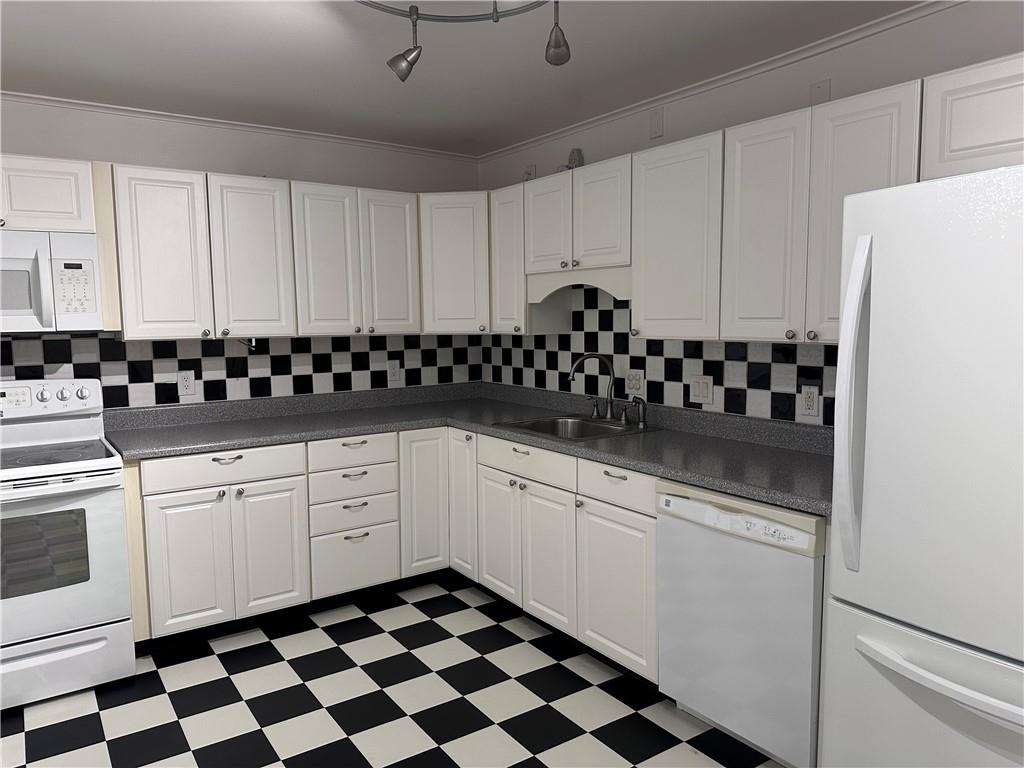 #10 photo, 407 Old Mill Road, Southfields , NY 10975