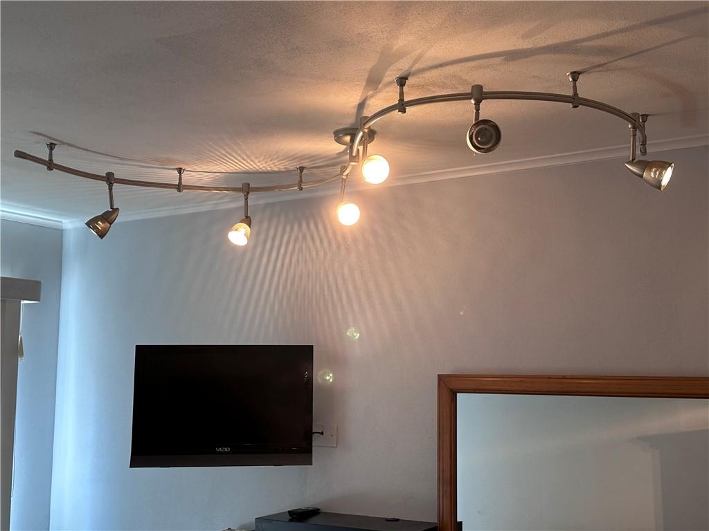 #14 photo, 407 Old Mill Road, Southfields , NY 10975