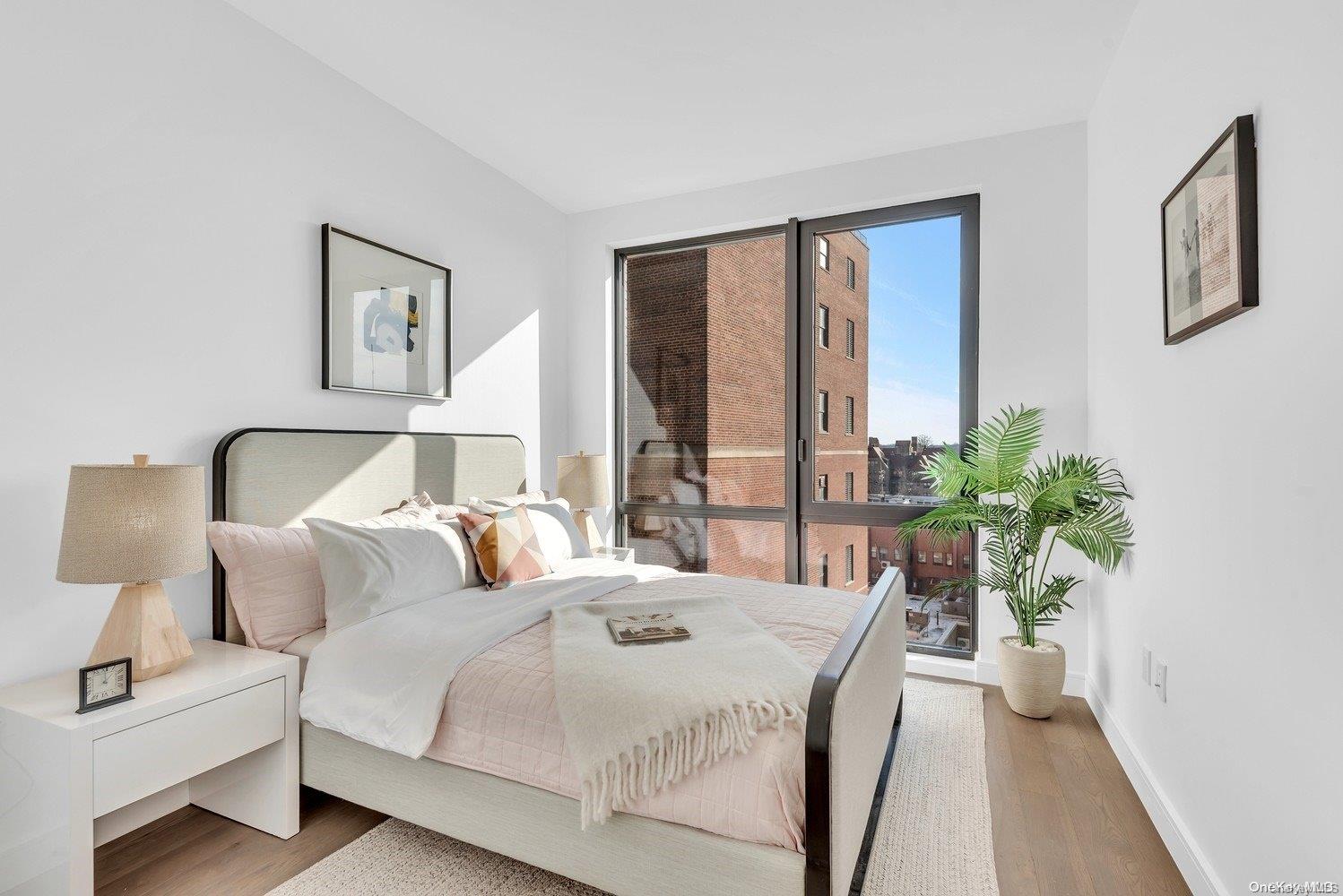 #5 photo, 107-06 Queens Boulevard, Forest Hills , NY 11375