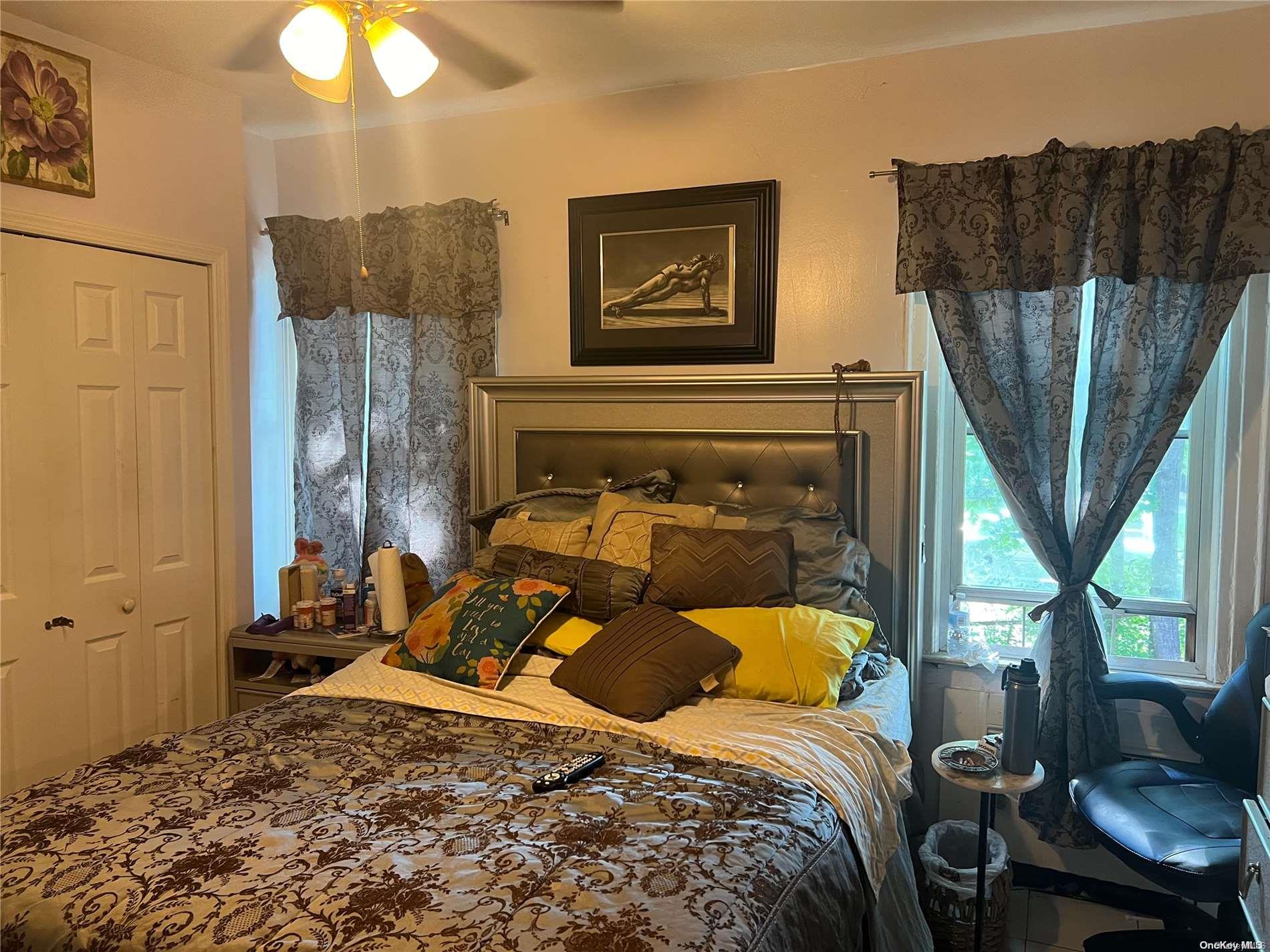 #3 photo, 233-01 Mentone Avenue, クイーンズ区 Laurelton , NY 11413