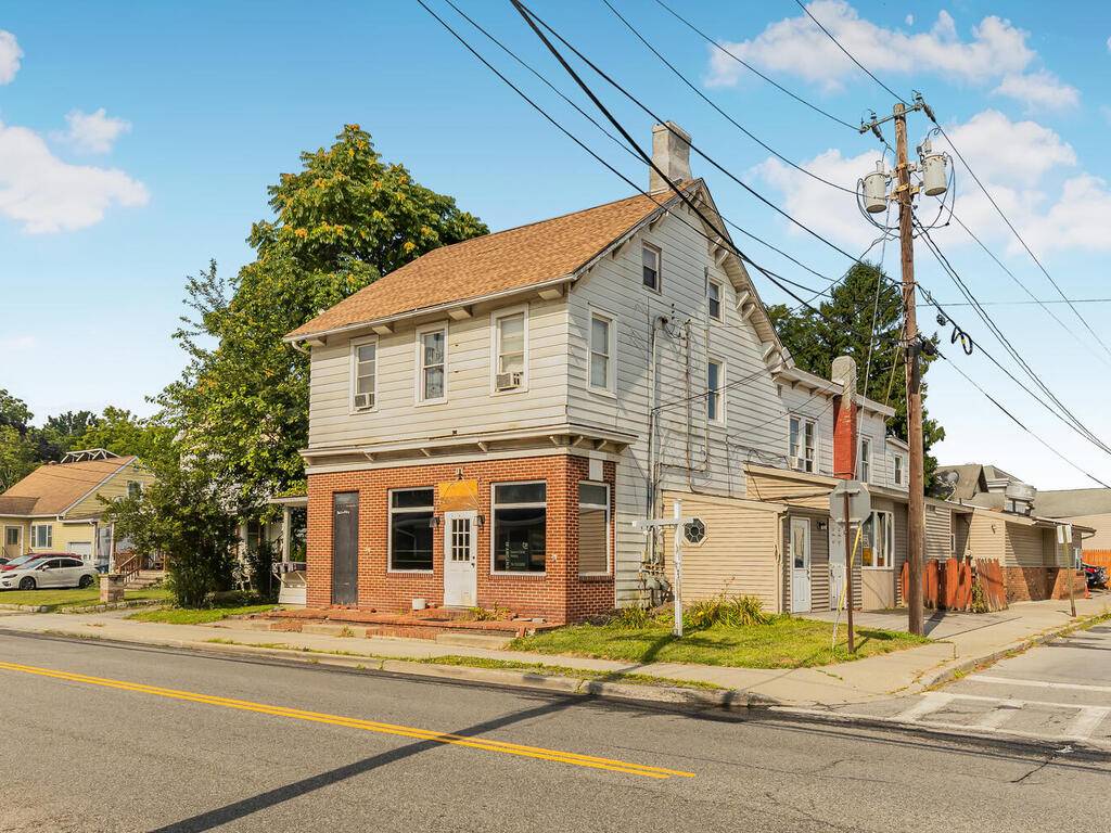 #4 photo, 2557 South Ave, Wappingers Falls , NY 12590