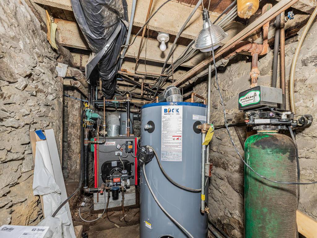 #40 photo, 2557 South Ave, Wappingers Falls , NY 12590