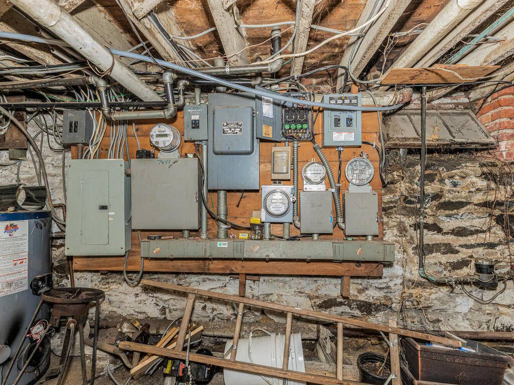 #42 photo, 2557 South Ave, Wappingers Falls , NY 12590