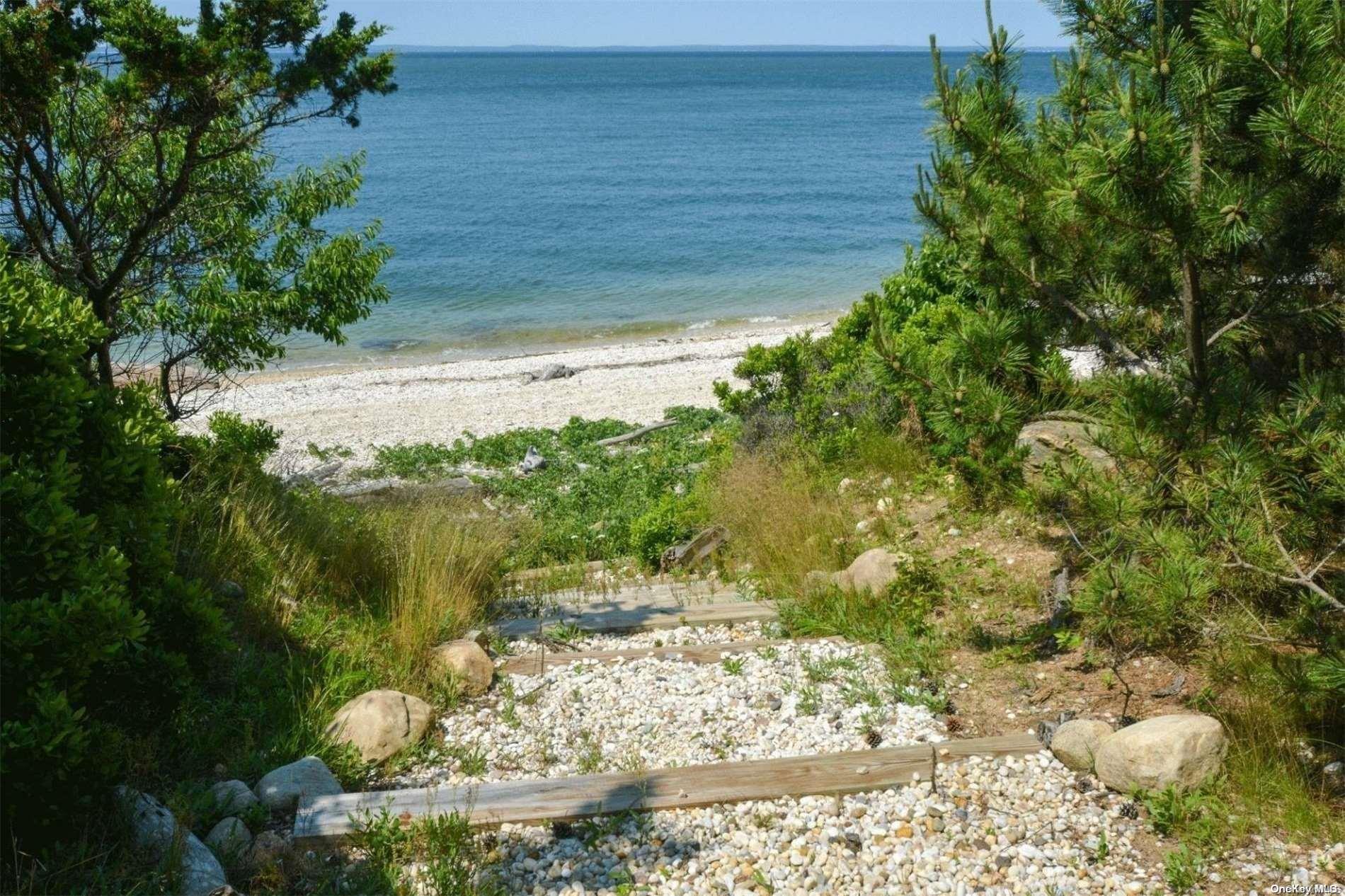 #8 photo, 3995 Private Road, サフォーク郡 East Marion , NY 11939