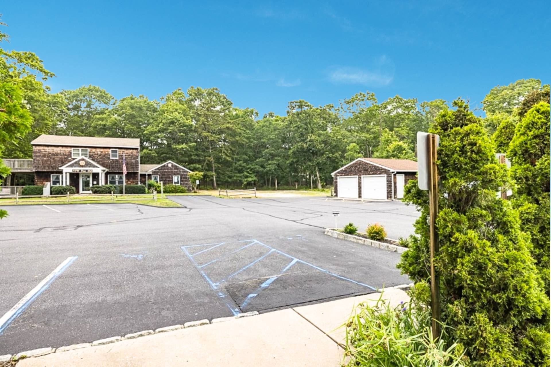 #15 photo, 290 Montauk Highway, サフォーク郡 East Hampton , NY 11937