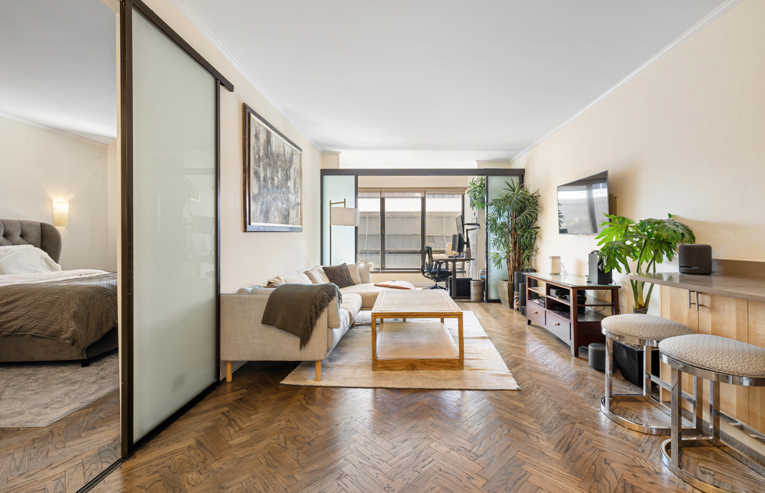 #1 photo, 530 E 76TH Street, Lenox Hill , NY 10021