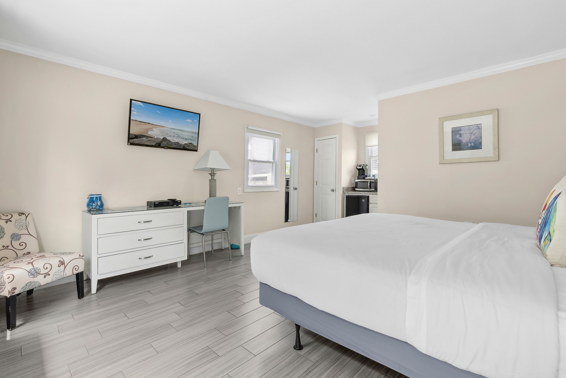 #18 photo, 53 West Tiana Road, サフォーク郡 Hampton Bays , NY 11946