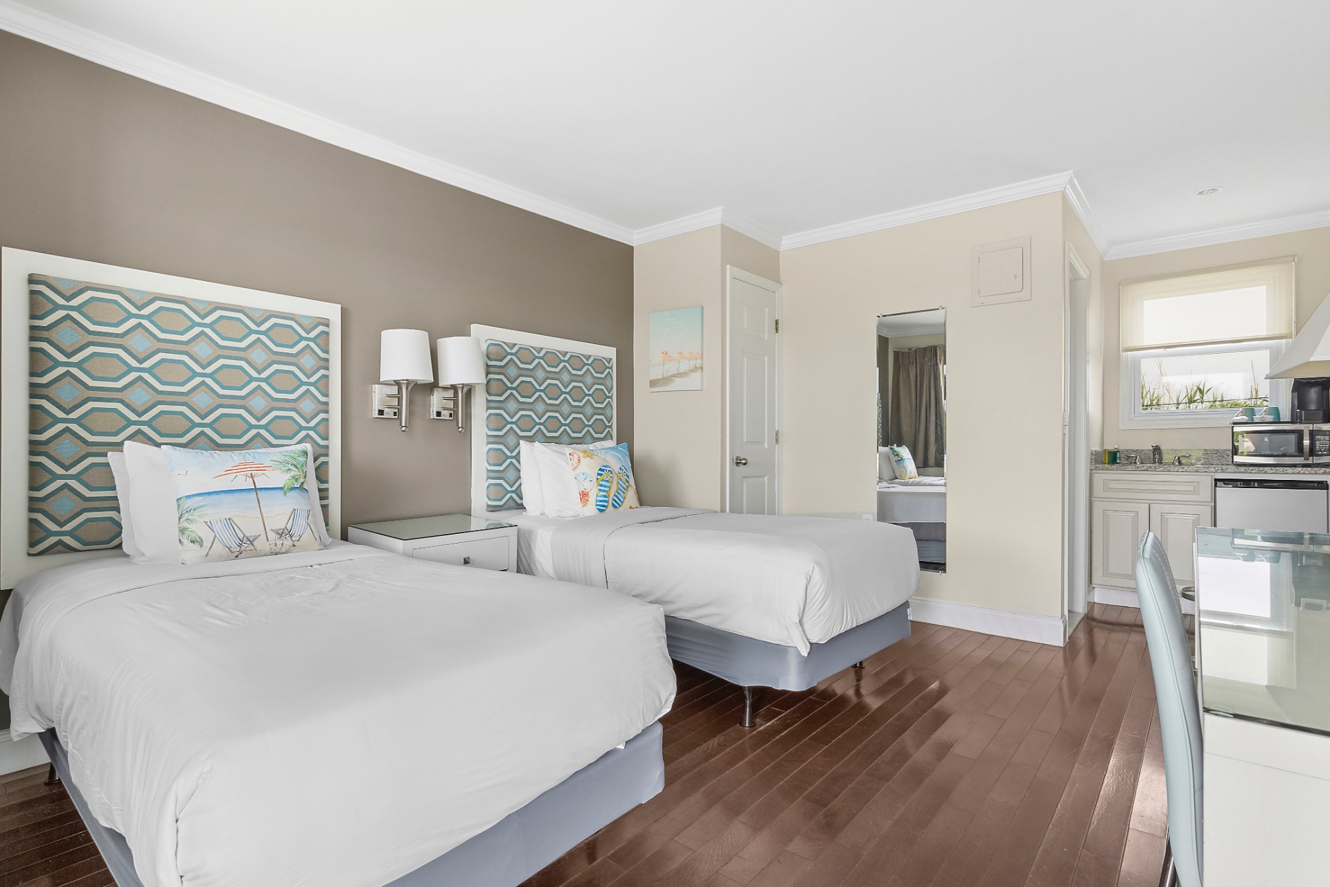 #20 photo, 53 West Tiana Road, サフォーク郡 Hampton Bays , NY 11946