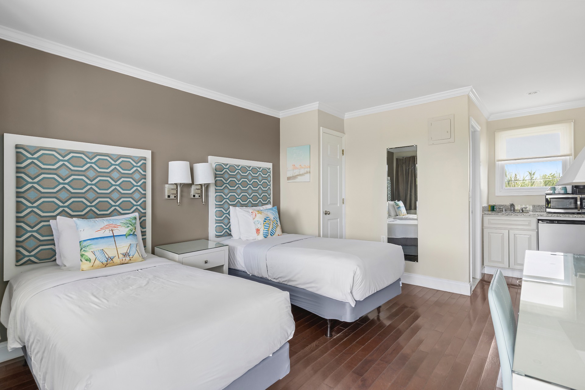 #24 photo, 53 West Tiana Road, サフォーク郡 Hampton Bays , NY 11946