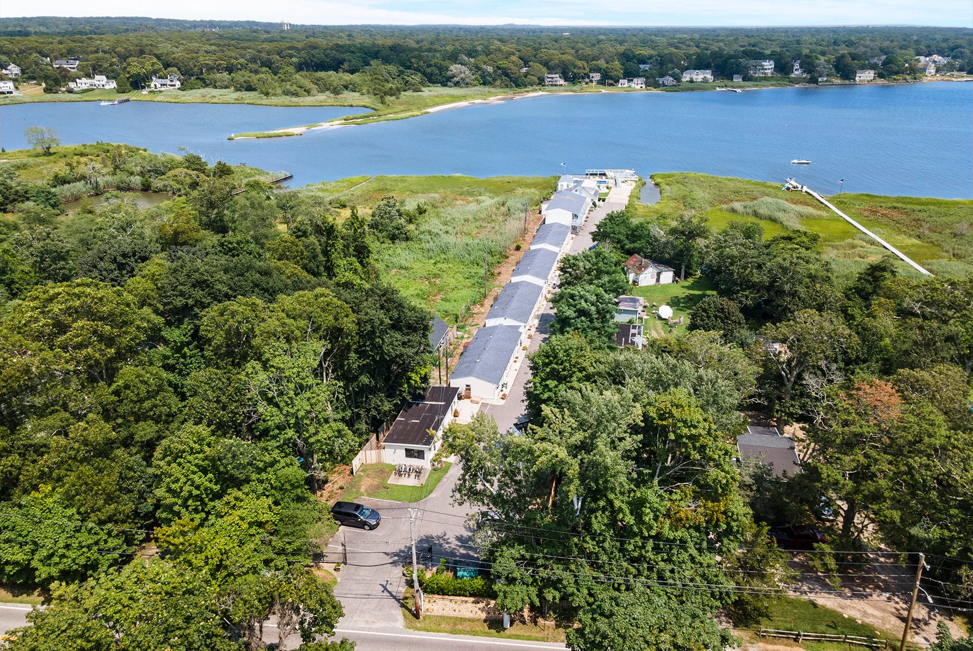 #29 photo, 53 West Tiana Road, サフォーク郡 Hampton Bays , NY 11946