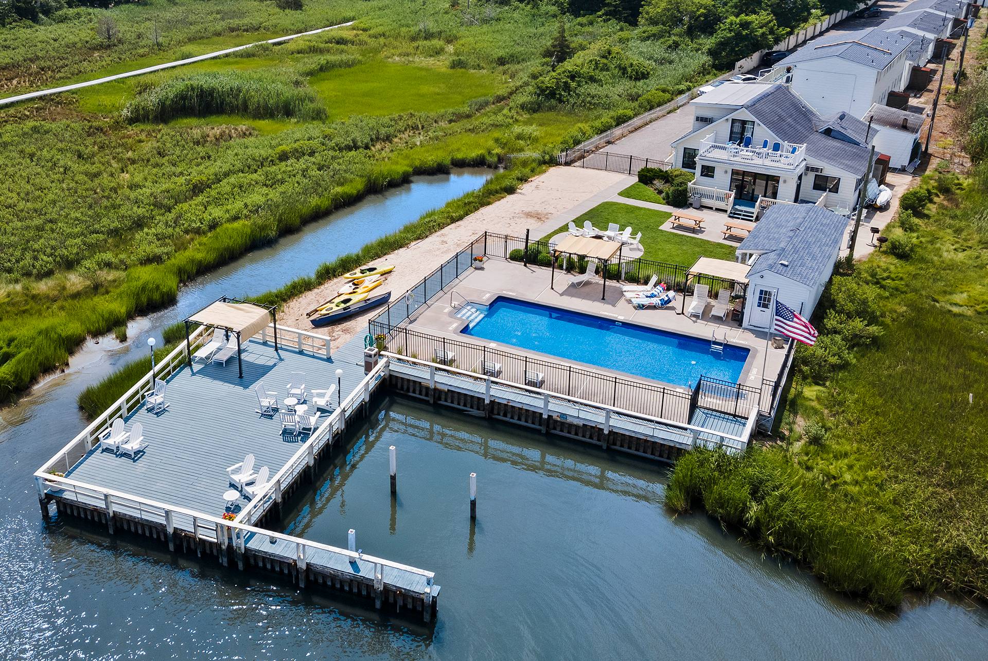 #31 photo, 53 West Tiana Road, サフォーク郡 Hampton Bays , NY 11946