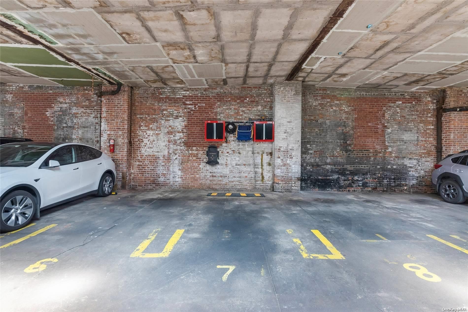 #15 photo, 772 42nd Street, 布鲁克林 Brooklyn , NY 11232