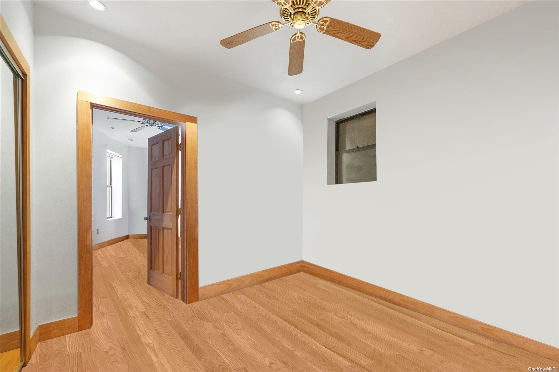 #6 photo, 772 42nd Street, 布鲁克林 Brooklyn , NY 11232