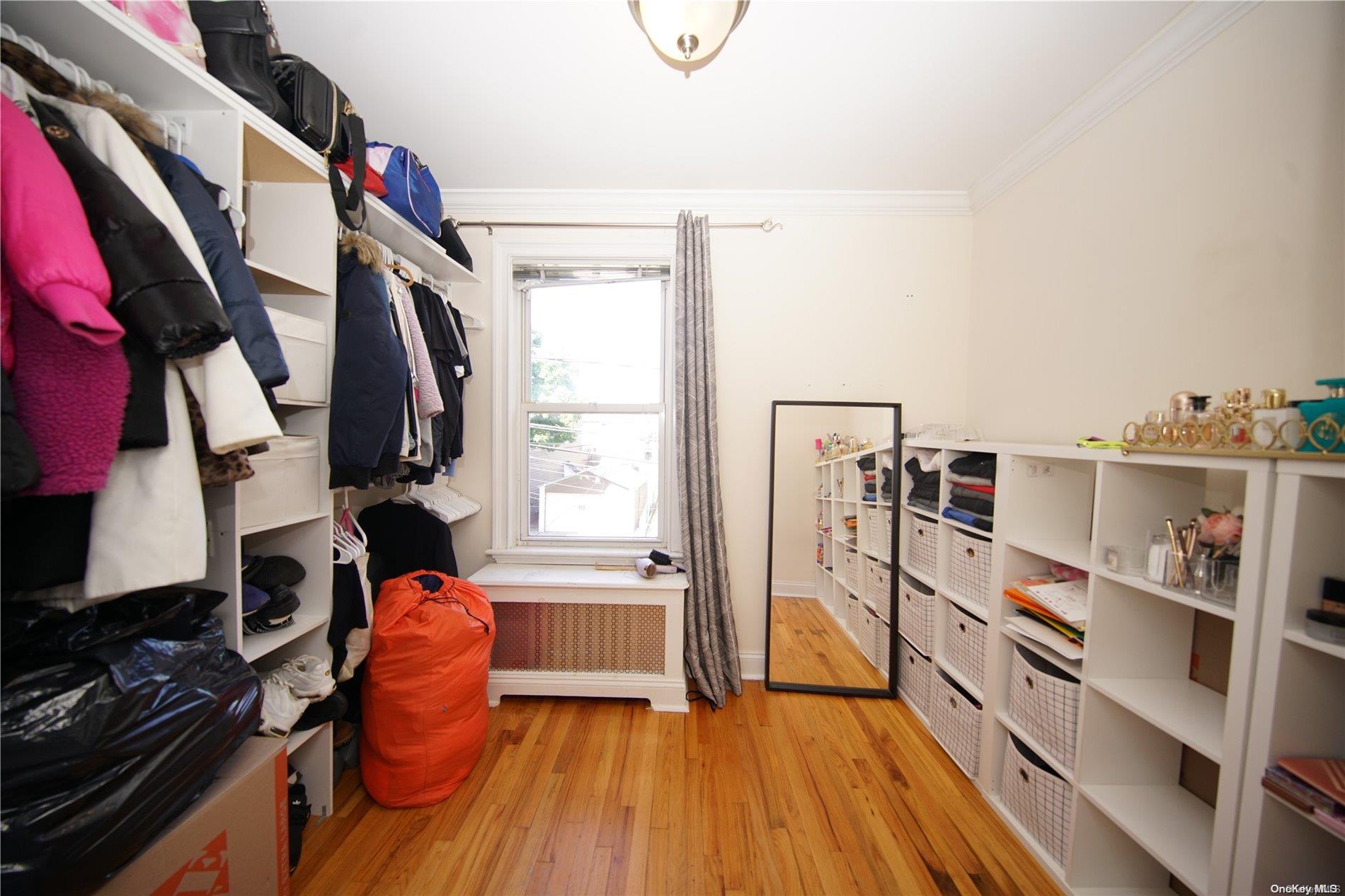 #4 photo, 18-43 124th Street, クイーンズ区 College Point , NY 11356